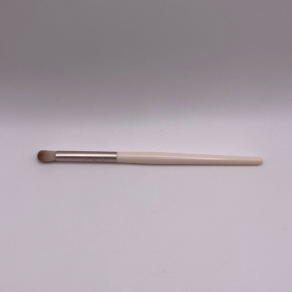 Ulta Beauty Collection Blending Crease 158 Makeup Brush